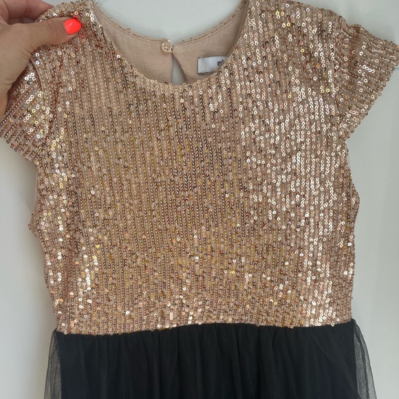 AKA • Beautiful Sequins Dress - Picture 3 of 6
